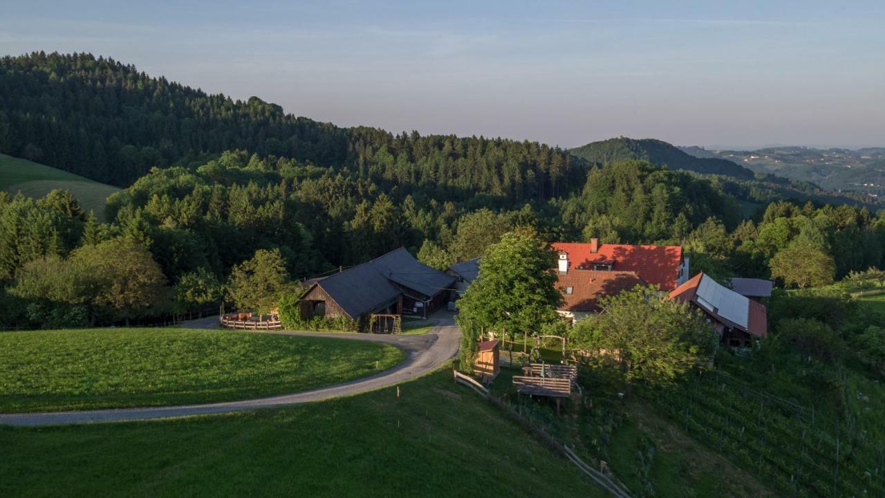Urkraeuterwagen Hotel Leutschach Luaran gambar